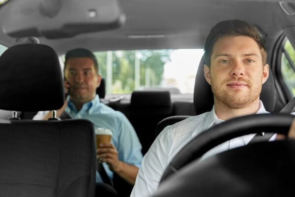 Why It Makes Sense to Hire a Personal Monthly Driver in Dubai