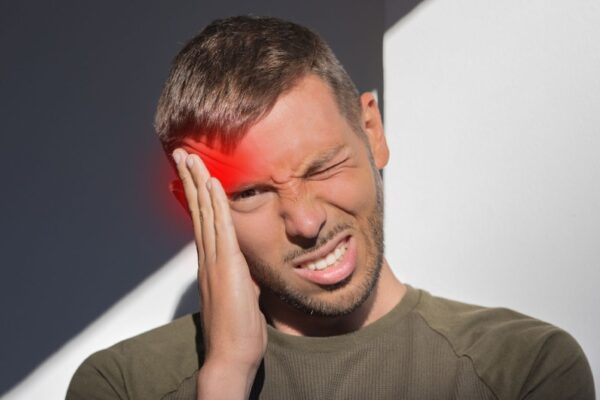 What Is a Cluster Headache Symptoms, Causes, and Warning Signs