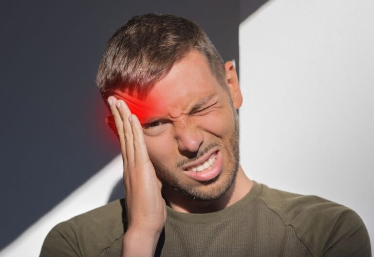 What Is a Cluster Headache Symptoms, Causes, and Warning Signs