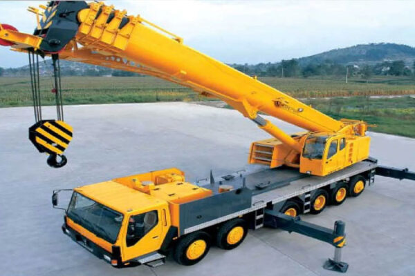 crane rental companies in the UAE
