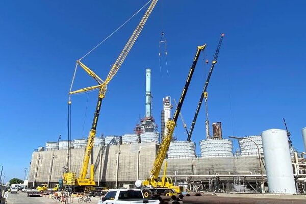 How Advanced Heavy Lifting Engineering is Shaping the Future of Modern Skylines