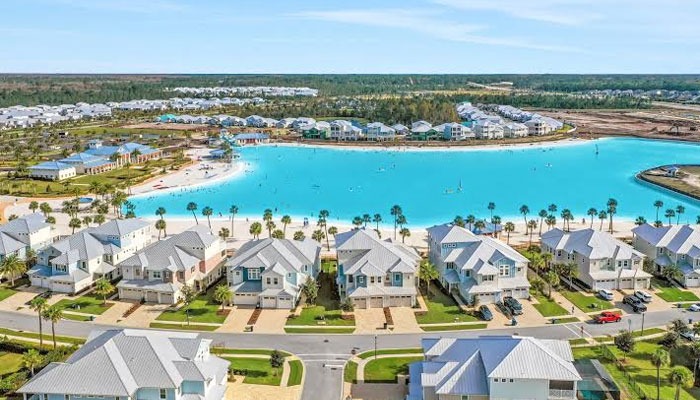Liquid Luxury: How Crystal Lagoons Are Redefining Premium Real Estate