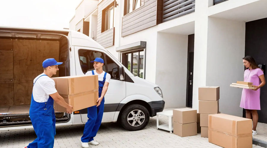 mover in Dubai